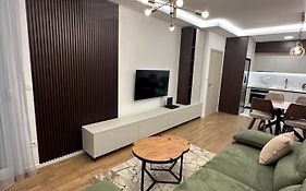 Luxury Apartments D&B