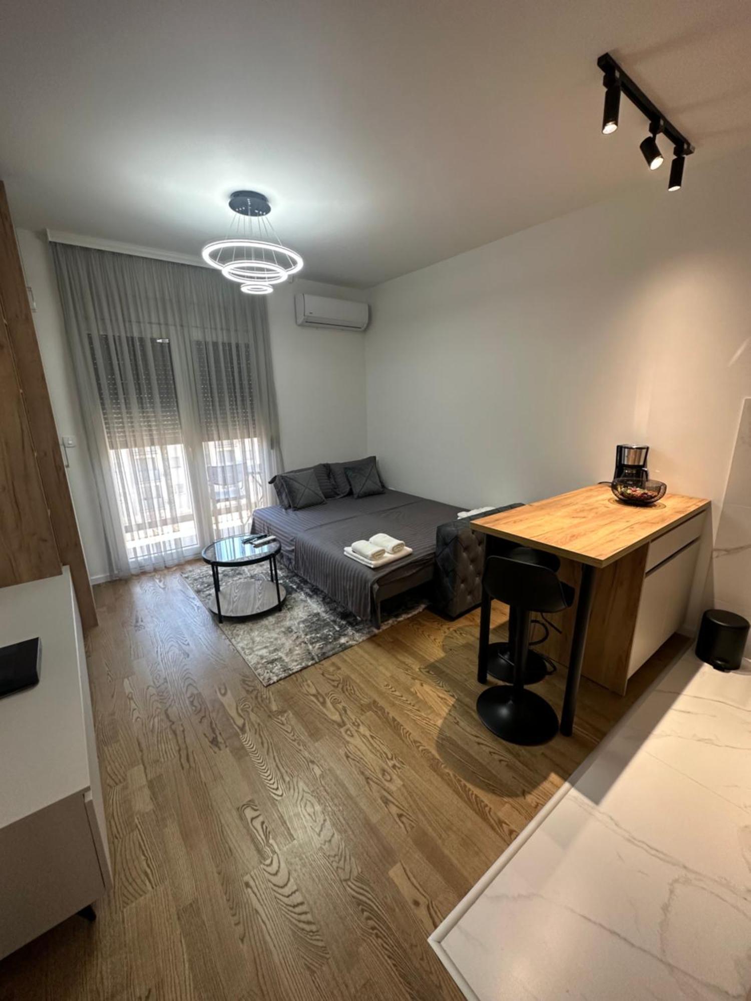 Luxury Apartments D&B Podgorica Zewnętrze zdjęcie